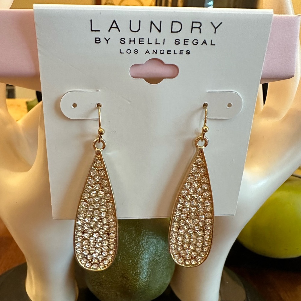 NWT Laundry‎ by Shelli Segal Gold Crystal Earrings